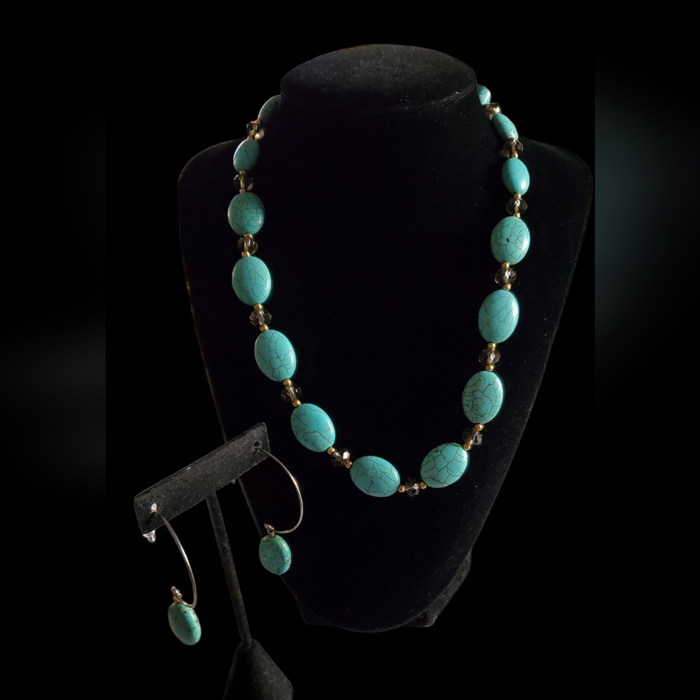 Vtg. Match Set Necklace & Earrings